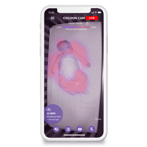 Cocoon Camだと、映像の上に呼吸数をリアルタイムで表示してくれるので、寝ている赤ちゃんの呼吸が一目で確認できて安心です。