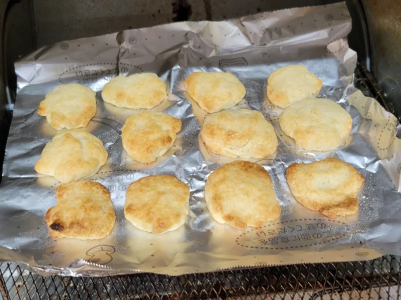 トースターで焼いた薄力粉80gのさくさくクッキー
