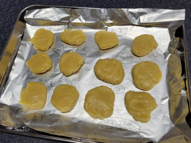 トースターで焼く前の薄力粉クッキー生地